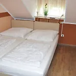 Robbenplatte House 5 * Burhave